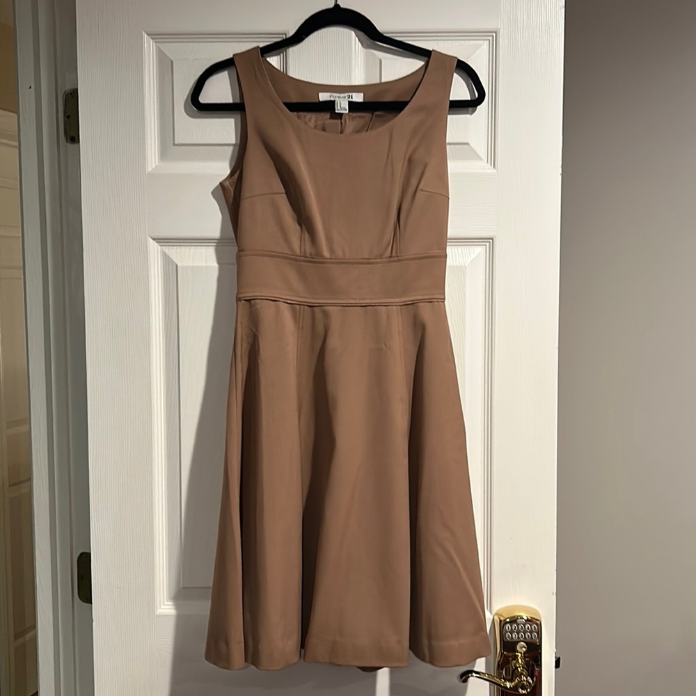 Size 6 Forever 21 tan dress